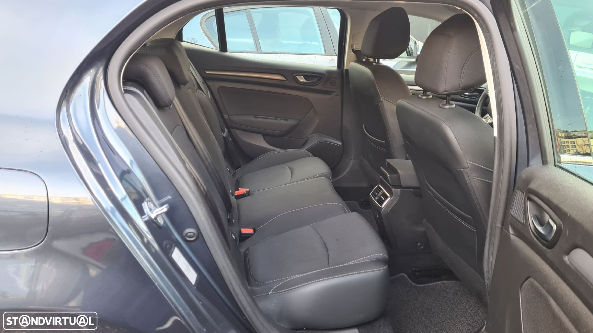 Renault Mégane 1.5 Blue dCi Intens - 46