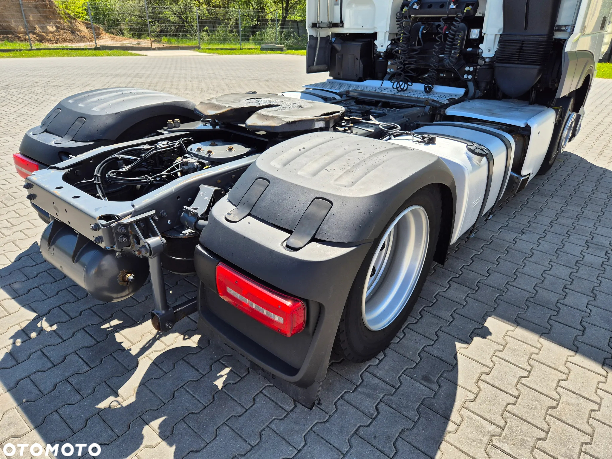 DAF XF 480 Low Deck Super Space Cab - 11