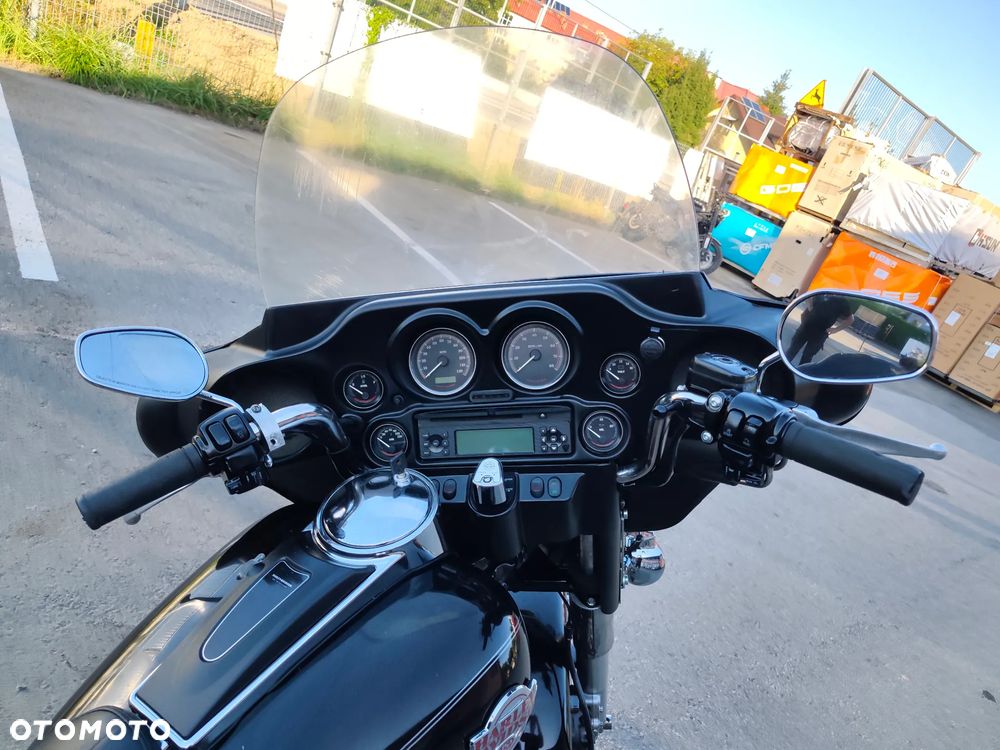 Harley-Davidson Touring Electra Glide - 17