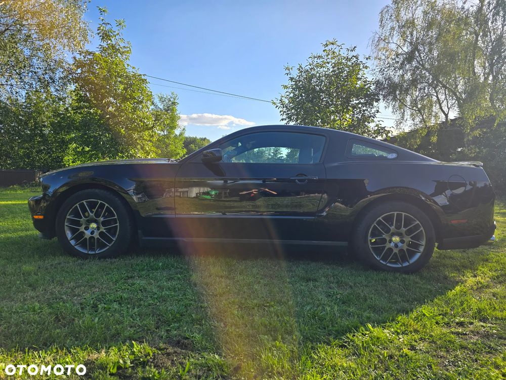 Ford Mustang 3.7 V6 Premium - 5