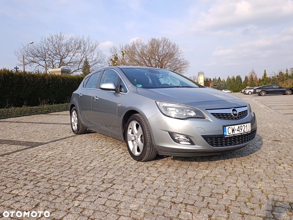 Opel Astra 1.4 Turbo Design Edition - 5