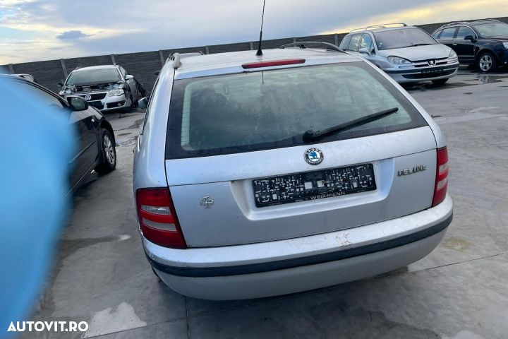 Rampa injectoare 1.4B 036133319BF 036906031M Skoda Fabia 6Y [1999 - 2 - 6