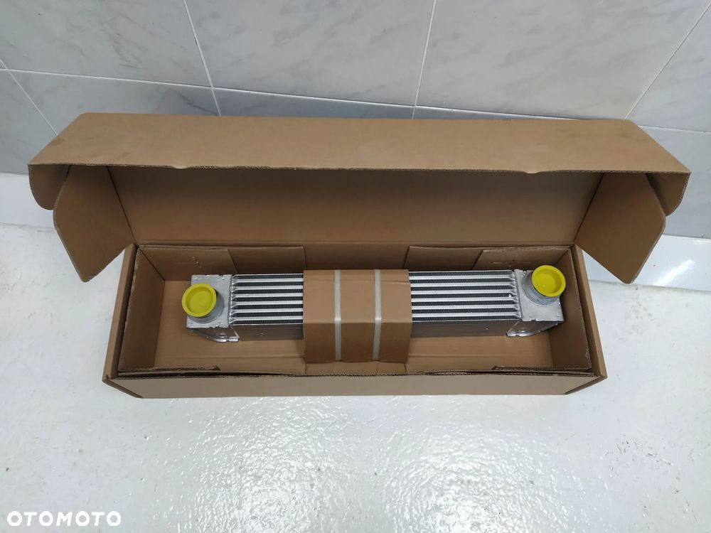BMW SERIA 5 E60 E61 CHŁODNICA POWIETRZA INTERCOOLER NOWY - 6