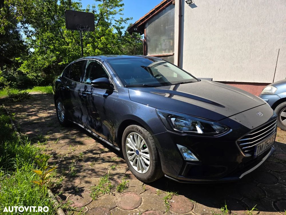 Ford Focus 1.0 EcoBoost MHEV Titanium - 2