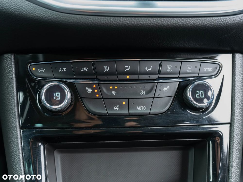 Opel Astra 1.5 CDTI Elegance S&S - 32