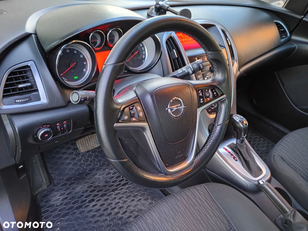 Opel Astra 1.6 Enjoy EU6 - 12