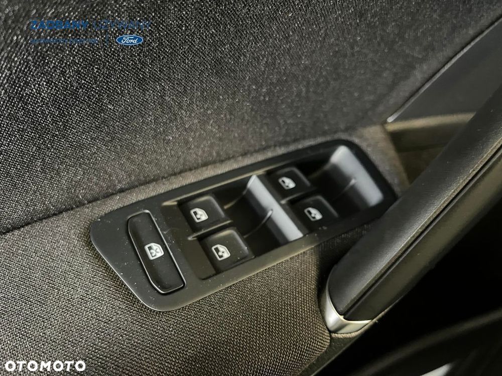 Volkswagen Golf VII 1.6 TDI BMT Comfortline - 14