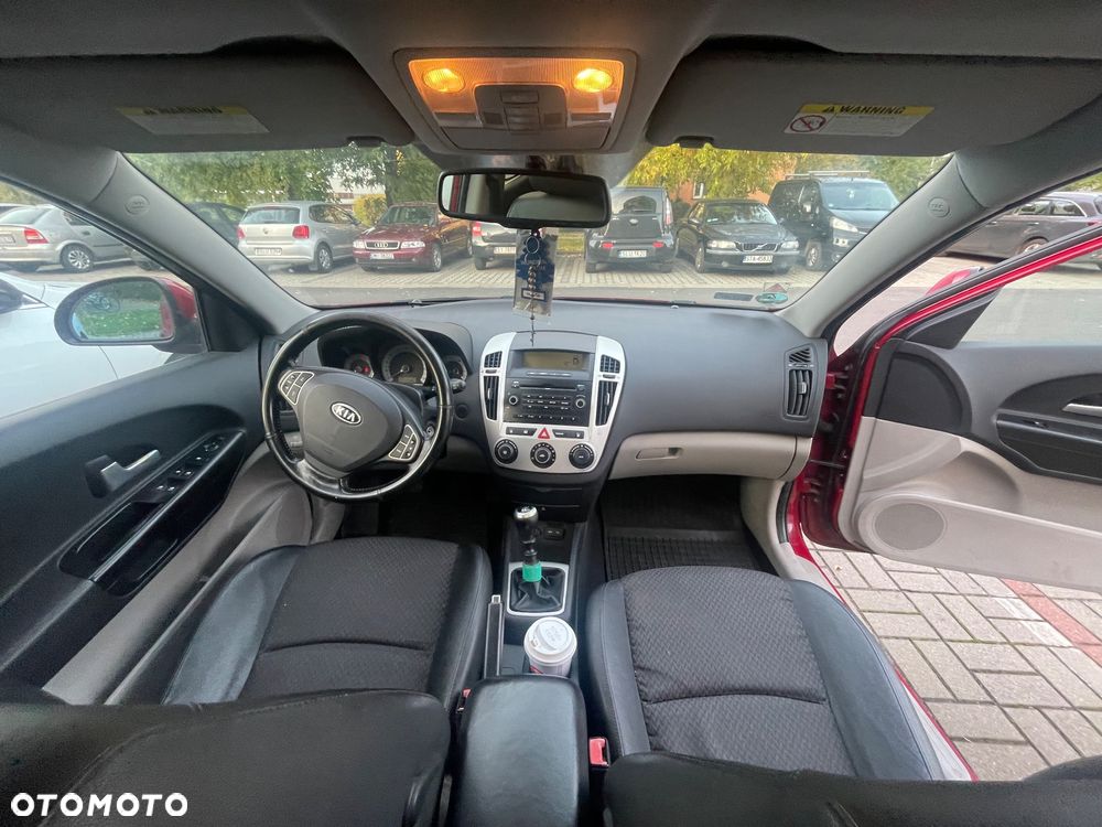 Kia Ceed Cee'd 1.4 Optimum + - 8