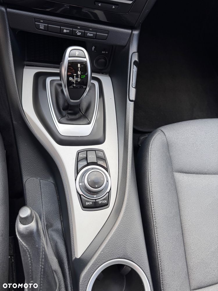 BMW X1 xDrive20d - 12