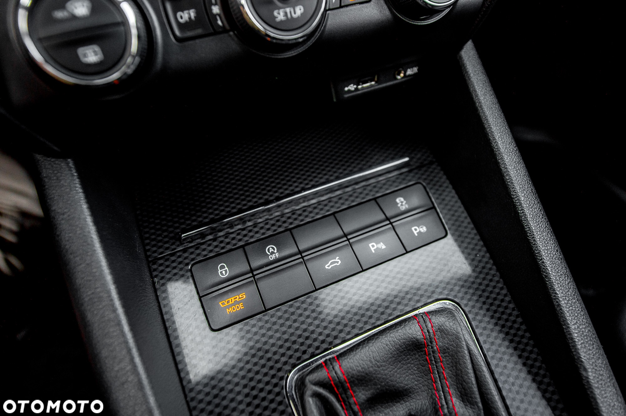 Skoda Octavia 2.0 TSI RS DSG - 28