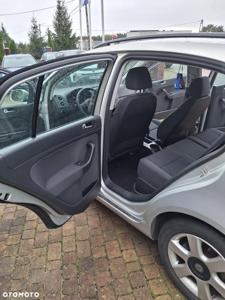 Volkswagen Golf Plus 1.4 Comfortline - 12