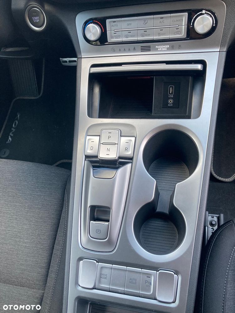 Hyundai Kona 64kWh Style - 20