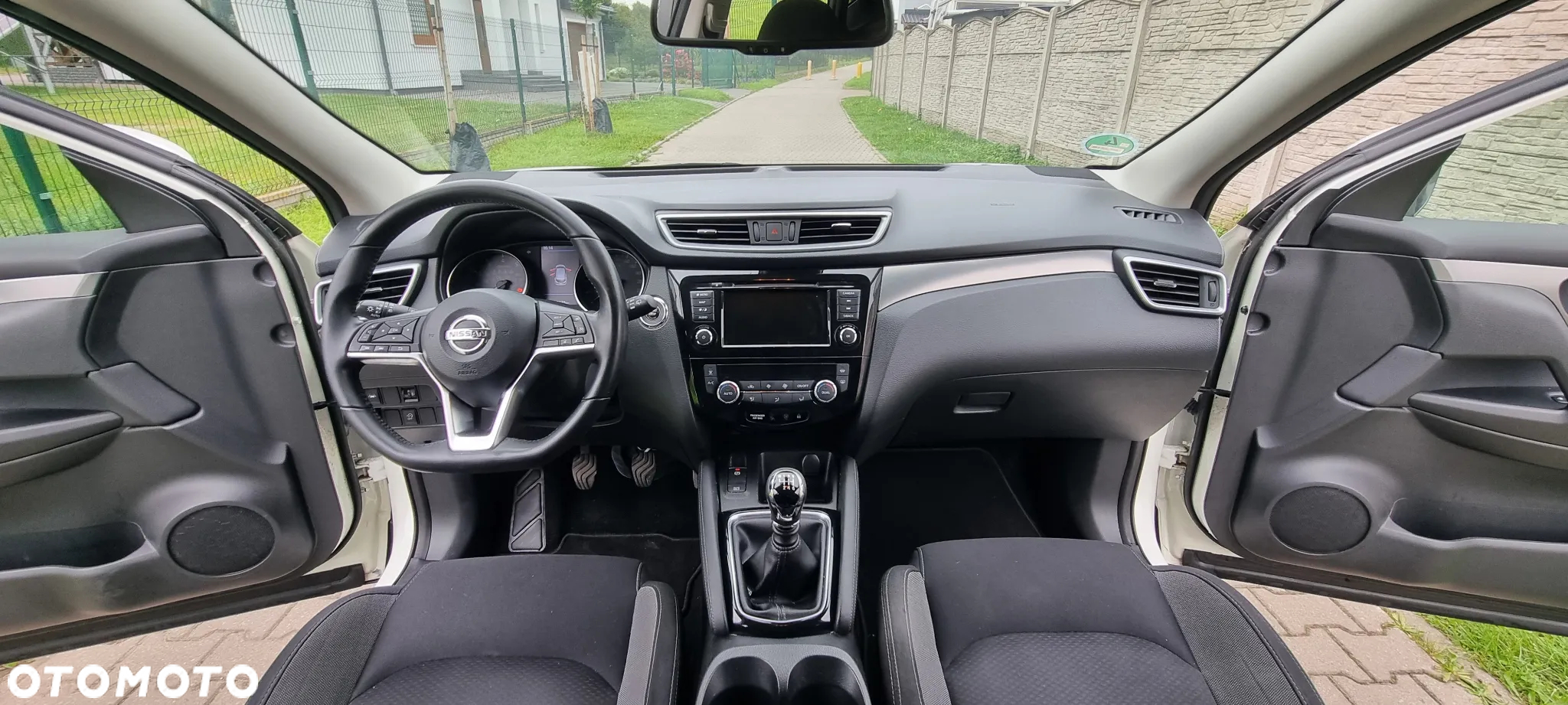 Nissan Qashqai 1.3 DIG-T TEKNA - 22