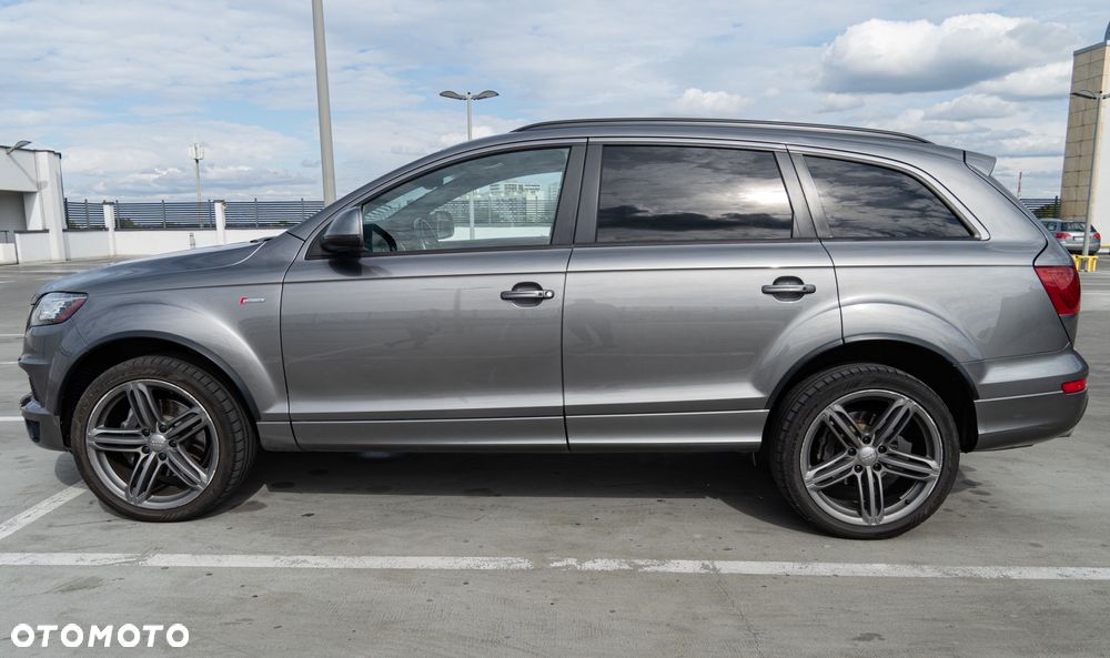 Audi Q7 3.0 TFSI Quattro Tiptronic - 5