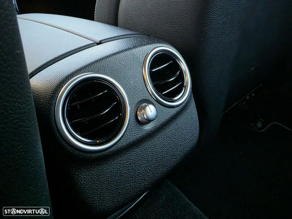 Mercedes-Benz C 200 BlueTEC AMG Line Aut. - 23