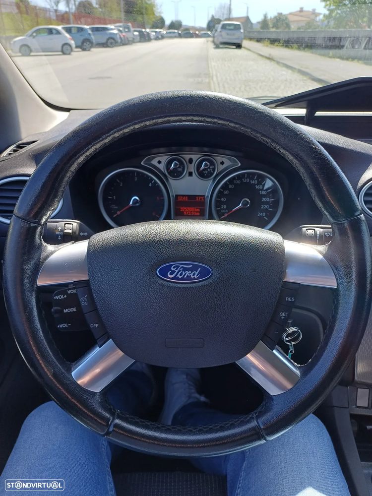 Ford Focus 1.6 TDCi Titanium - 23