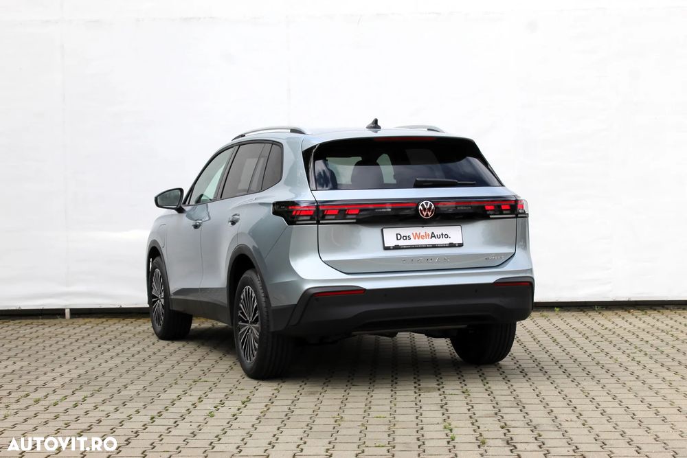 Volkswagen Tiguan - 6