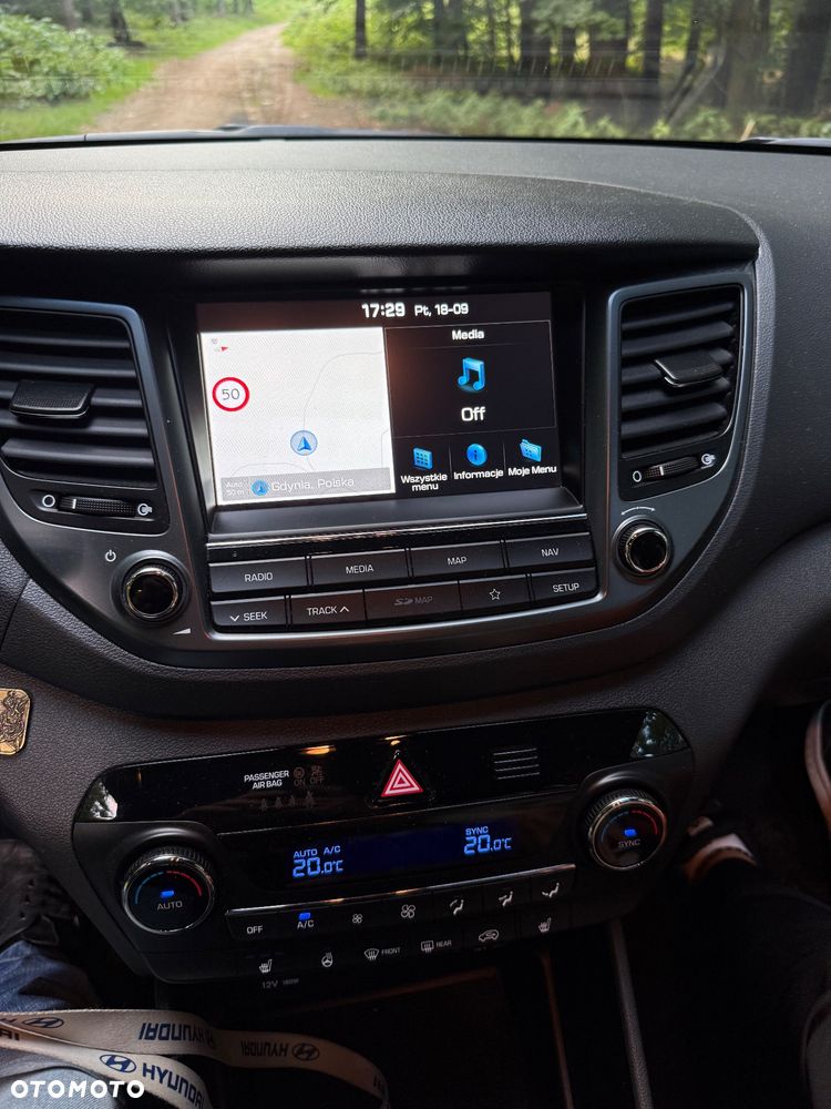 Hyundai Tucson 1.6 GDI BlueDrive GO 2WD - 19
