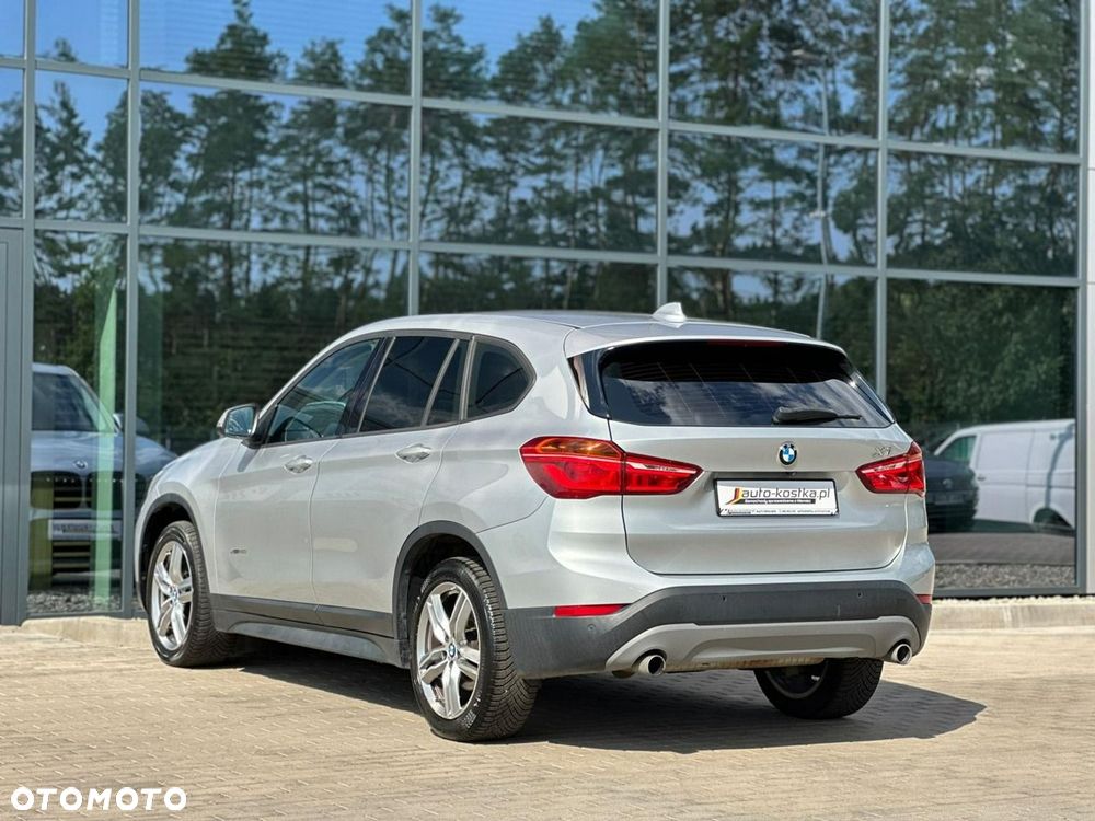 BMW X1 xDrive25i Advantage - 7