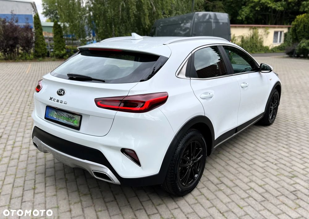 Kia XCeed 1.6 CRDi Eco-Dynamics+ (48V Mild-Hybrid) VISION - 14