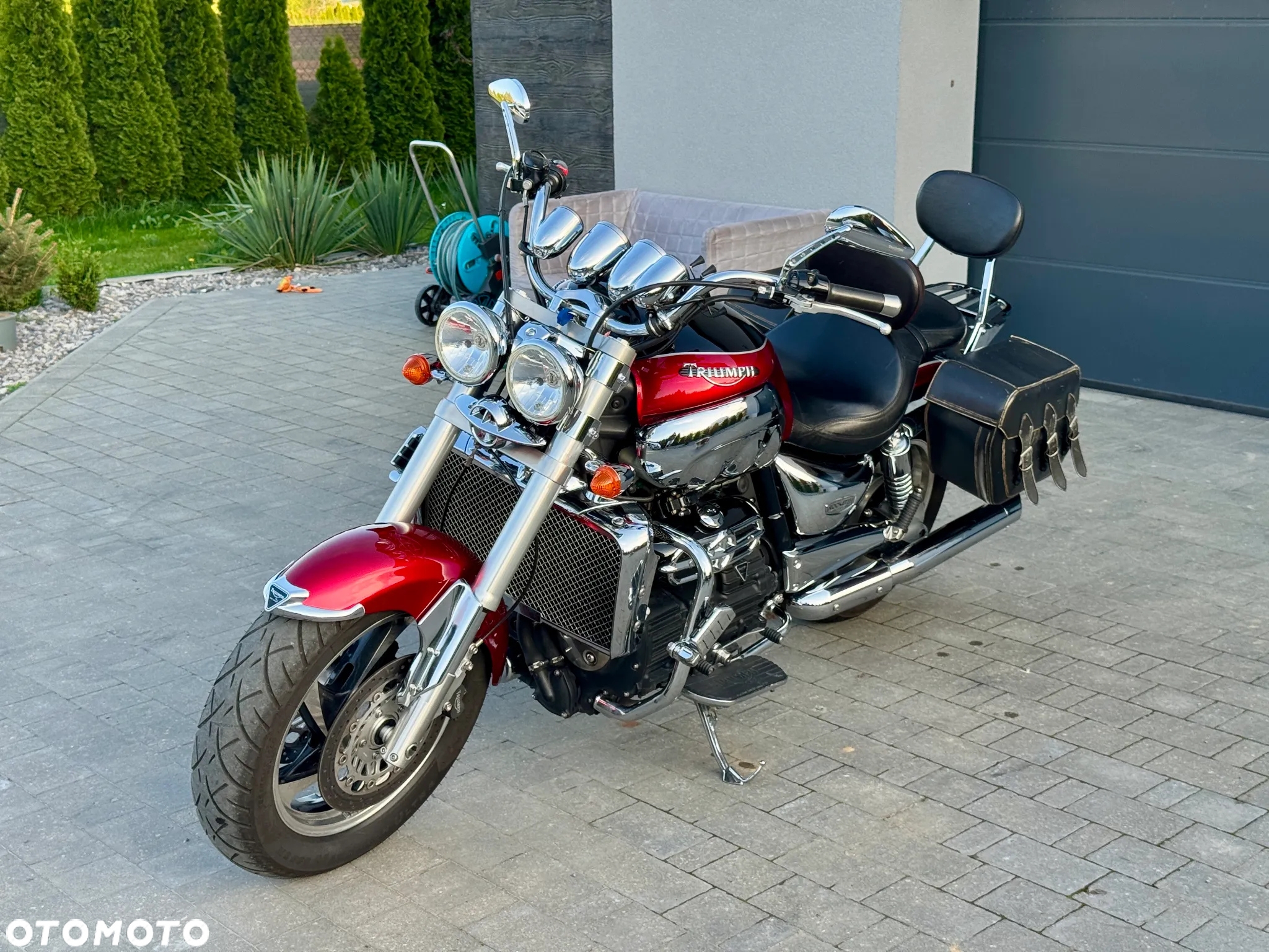Triumph Rocket - 4