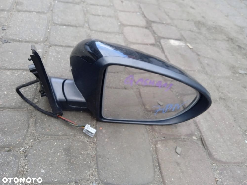 LUSTERKO PRAWE NISSAN QASHQAI 07-14 7 PIN - 2