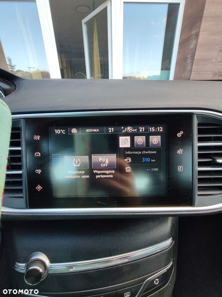 Peugeot 308 125 THP Allure - 9