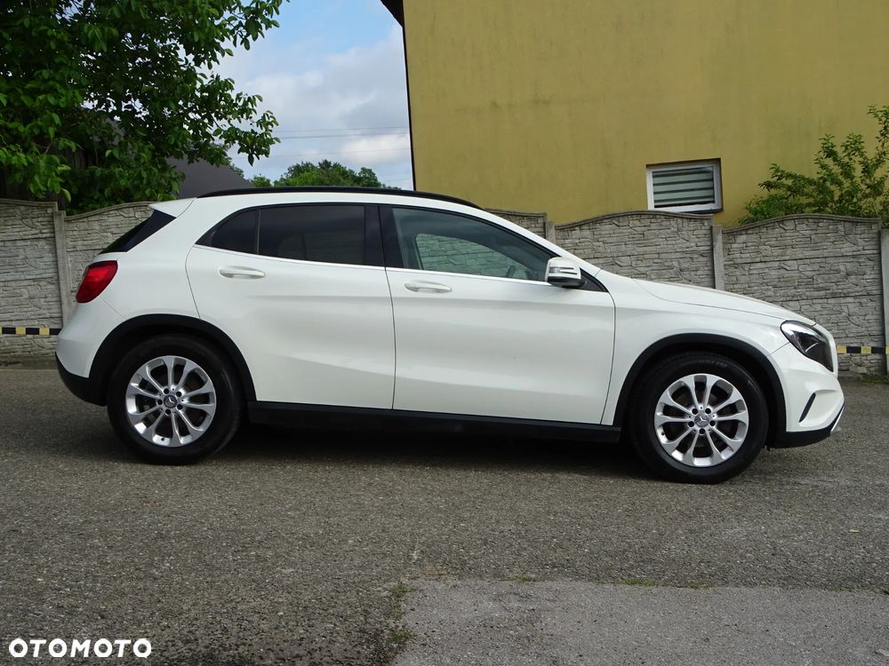 Mercedes-Benz GLA 180 (CDI) d - 5