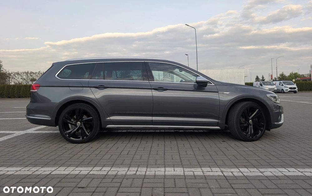 Volkswagen Passat Alltrack 2.0 TDI Bi-Turbo SCR 4Mot DSG - 6