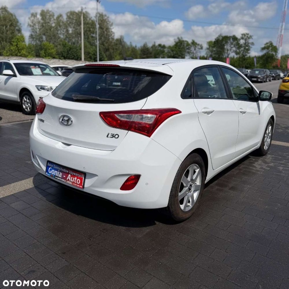 Hyundai i30 - 12
