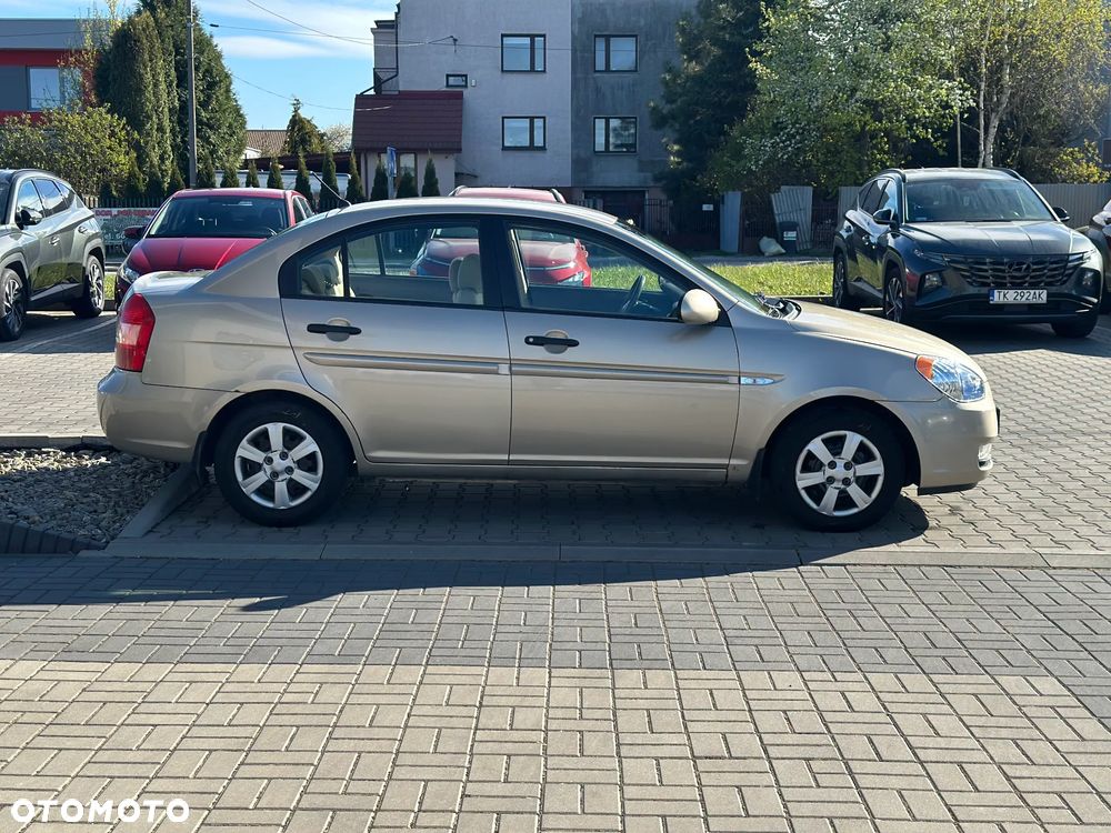 Hyundai Accent 1.4 Classic - 4