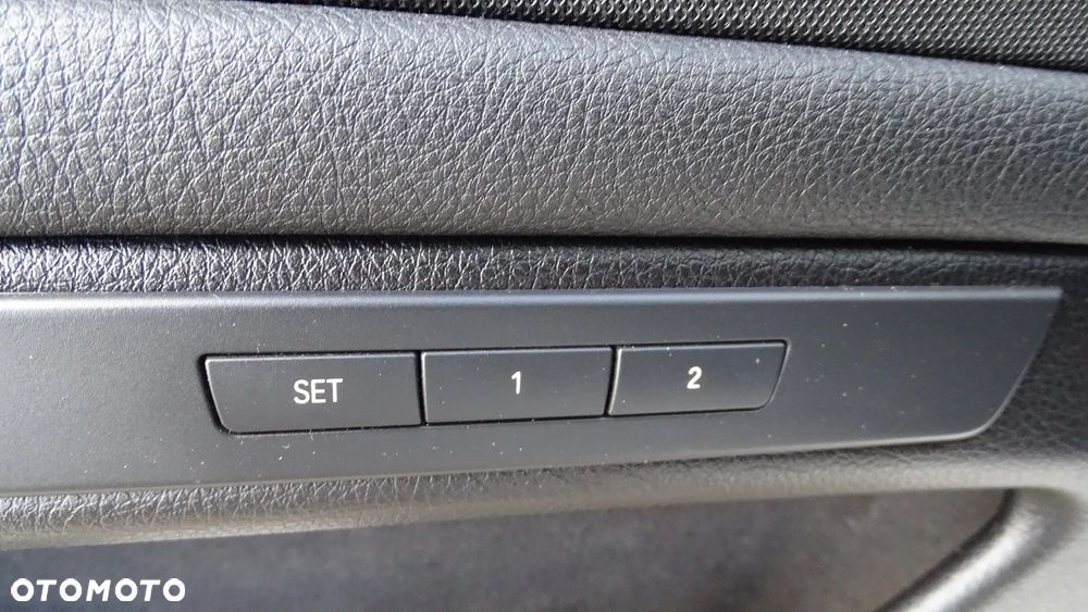 BMW Seria 5 520d Sport - 16