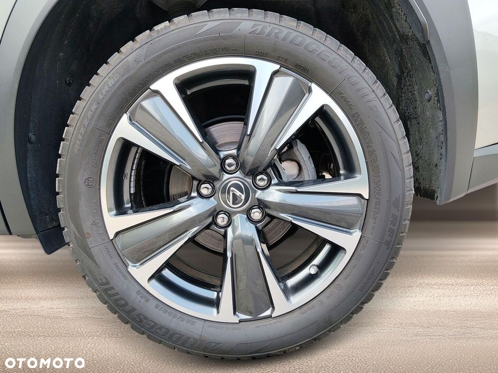 Lexus UX 250h GPF Business 2WD - 25