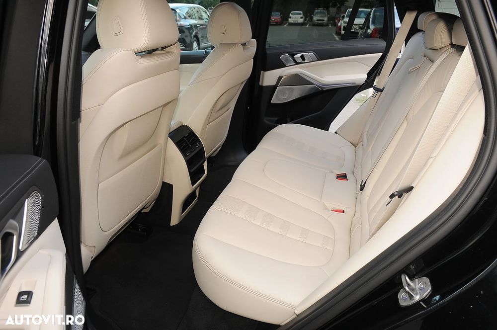 BMW X5 xDrive45e AT PHEV - 37