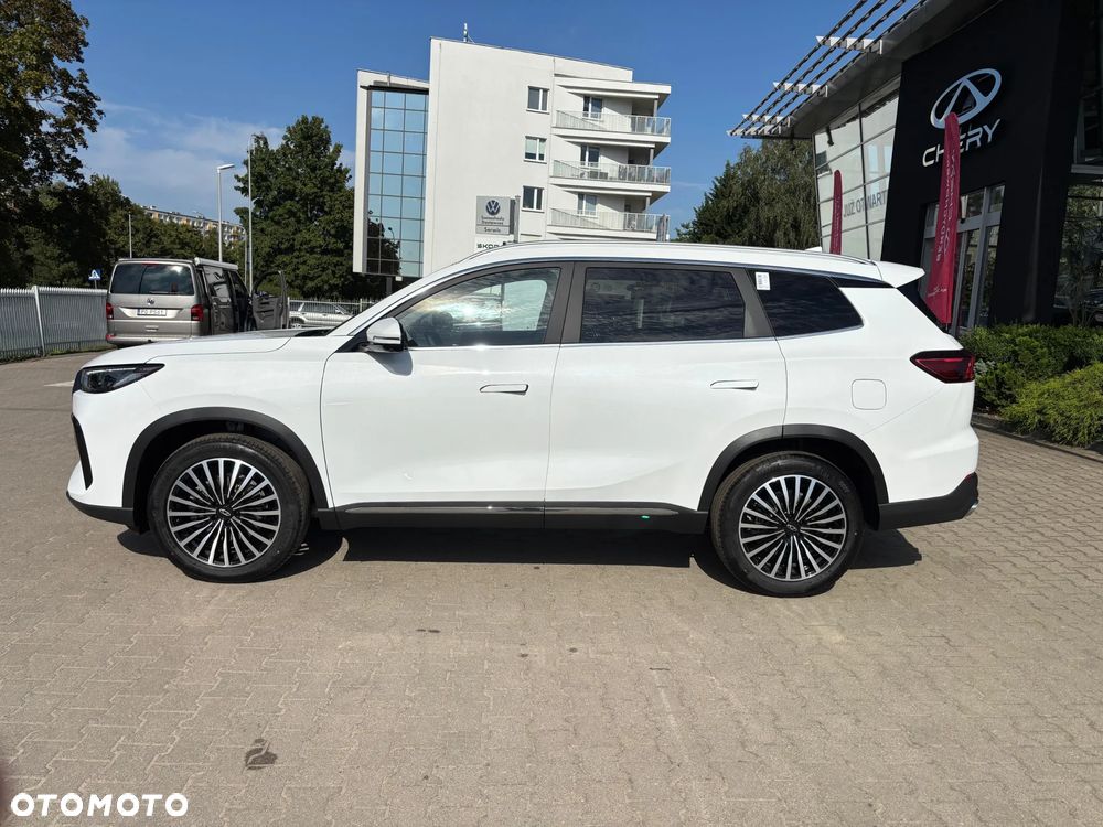 Chery Tiggo 8 1.6 T-GDI Comfort DCT - 4