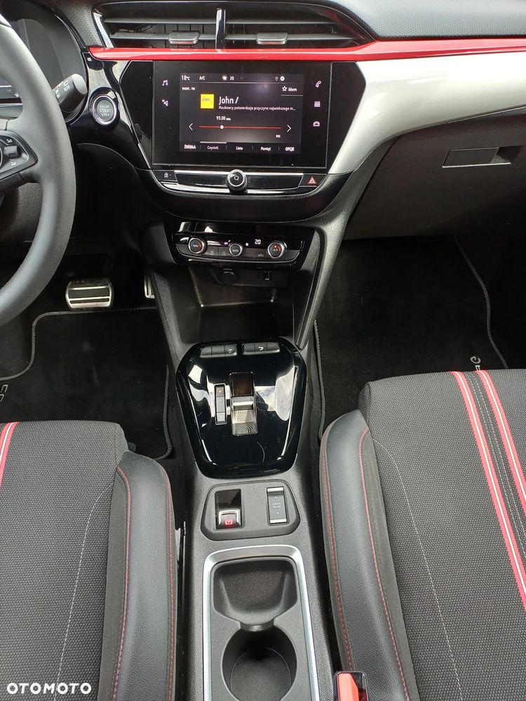 Opel Corsa Electric GS - 24