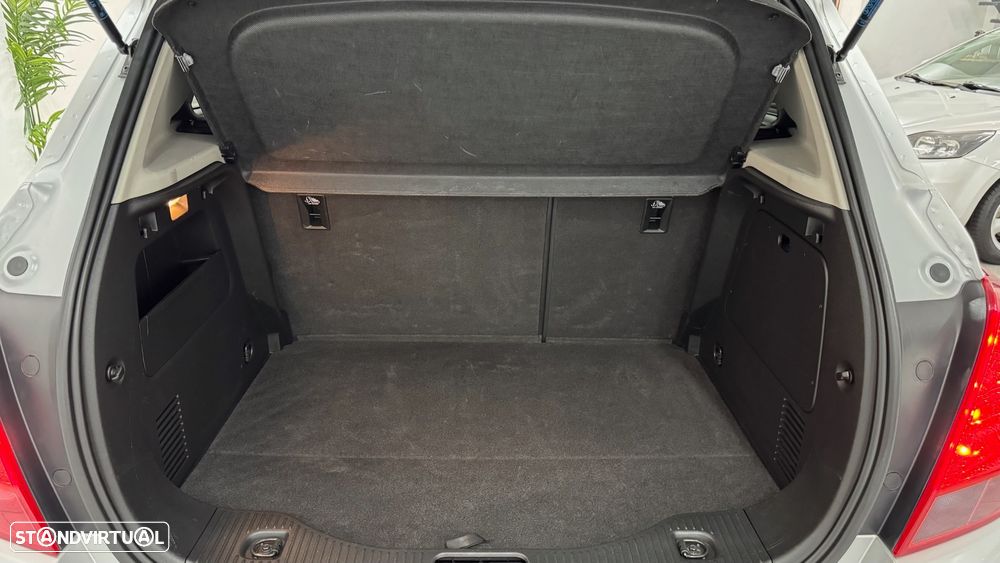 Chevrolet Trax 1.7 VCDi LS - 34