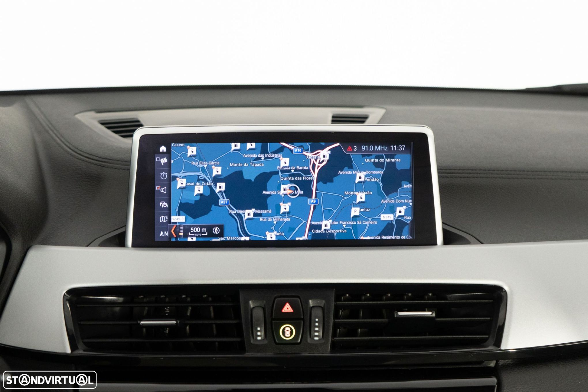 BMW X2 25 e xDrive GoldPlay - 24