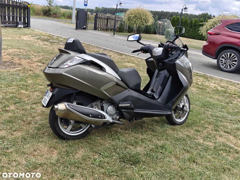 Peugeot Satelis - 7