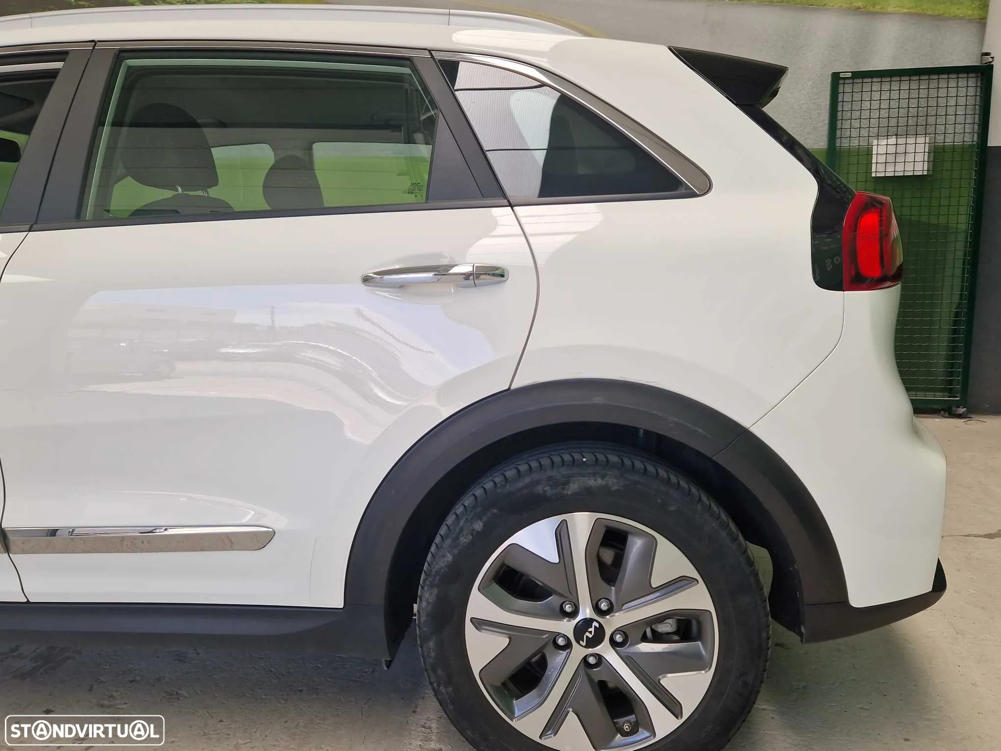 Kia Niro 1.6 GDi PHEV Drive - 6