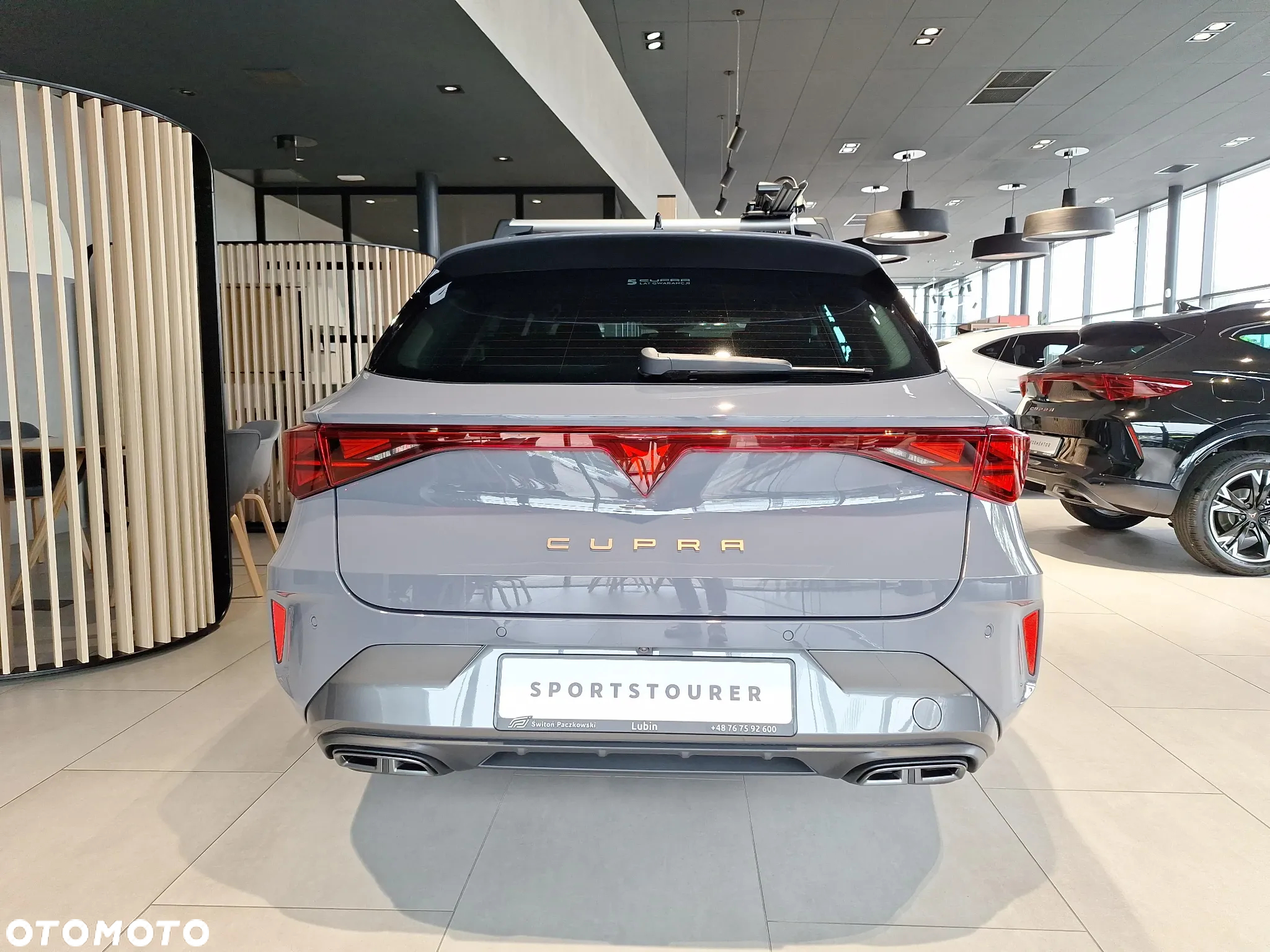 Cupra Leon Sportstourer - 3