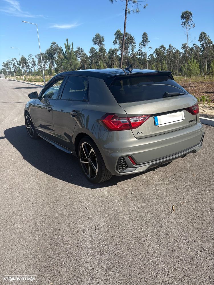 Audi A1 Sportback 30 TFSI S line - 2