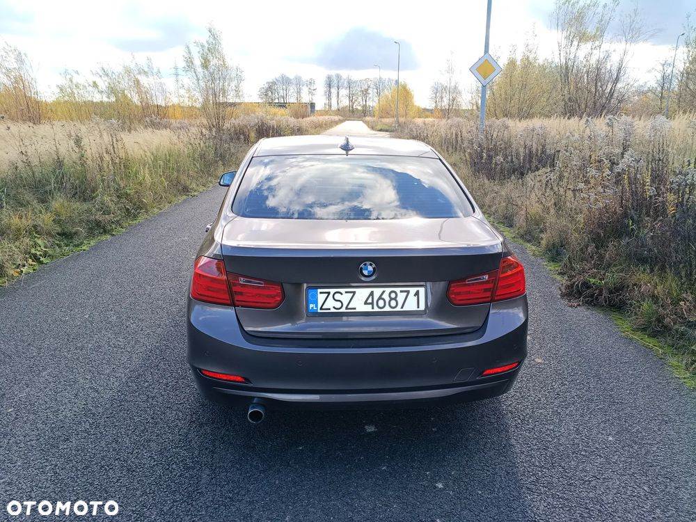 BMW Seria 3 316d - 6
