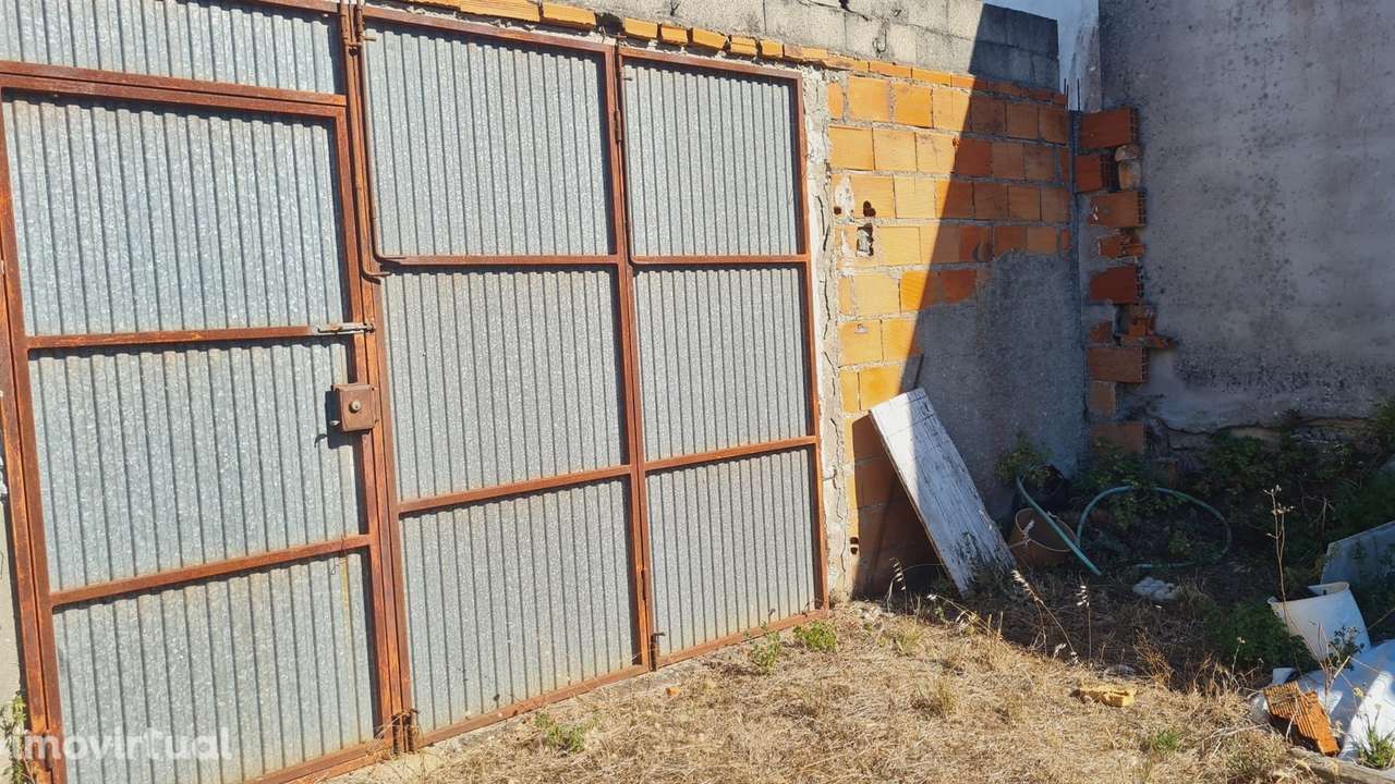 Moradia / Terreno / Furo / Coimbrão / Leiria - Grande imagem: 3/12