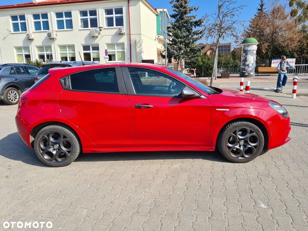 Alfa Romeo Giulietta 1.4 TB MultiAir - 4