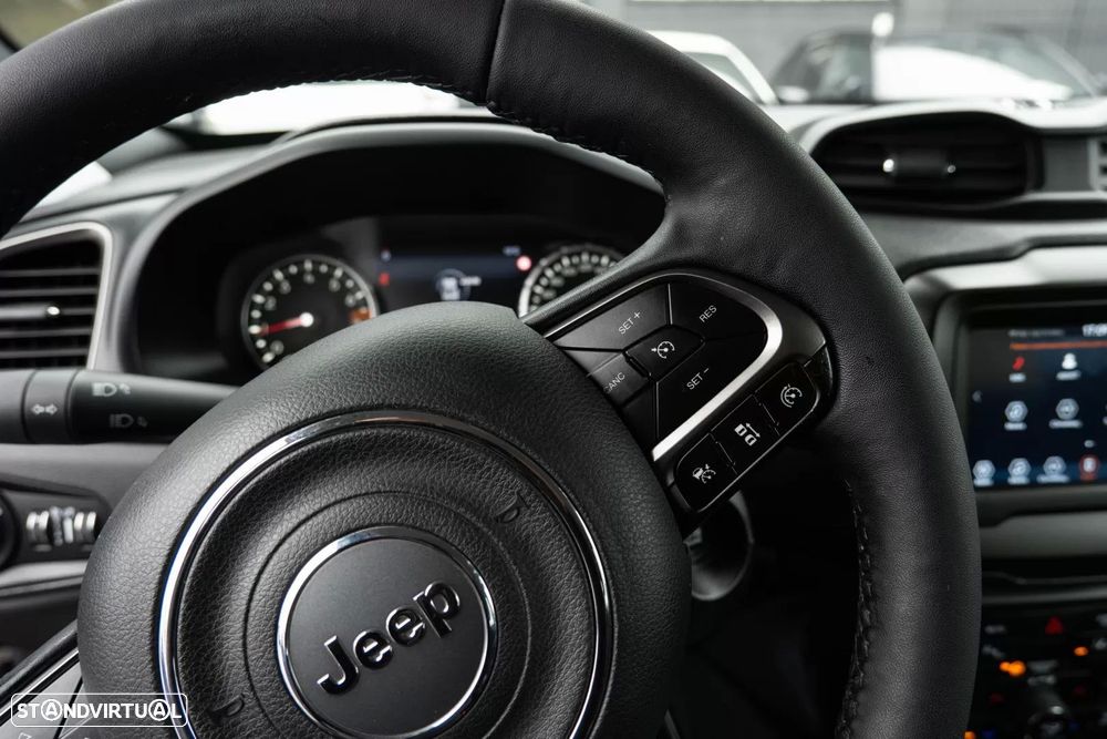 Jeep Renegade 1.0 T Limited - 20