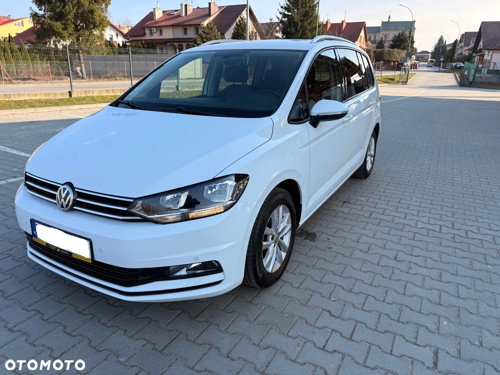 Volkswagen Touran 1.6 TDI SCR (BlueMotion Technology) DSG Trendline - 1