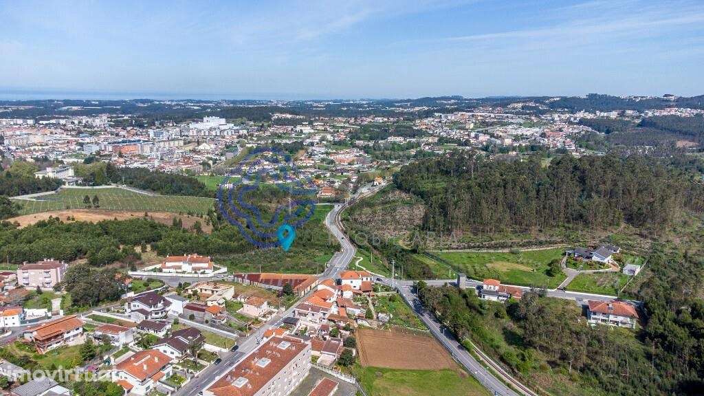 Terreno em Stª Mª Feira para edifício multifamiliar ou moradias-Excele - Grande imagem: 5/33