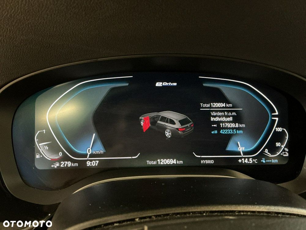 BMW Seria 5 530e xDrive Luxury Line - 10