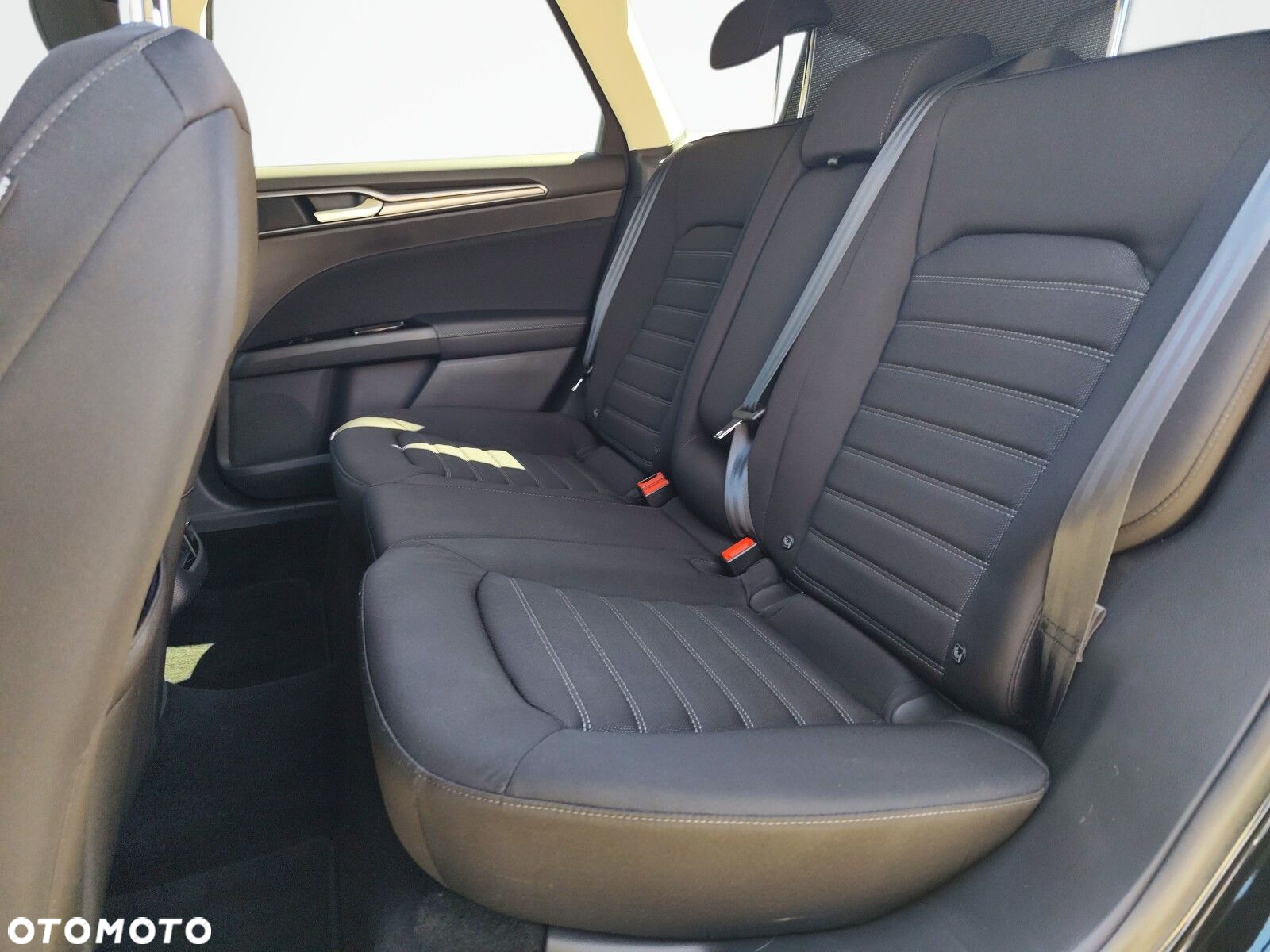 Ford Mondeo - 13